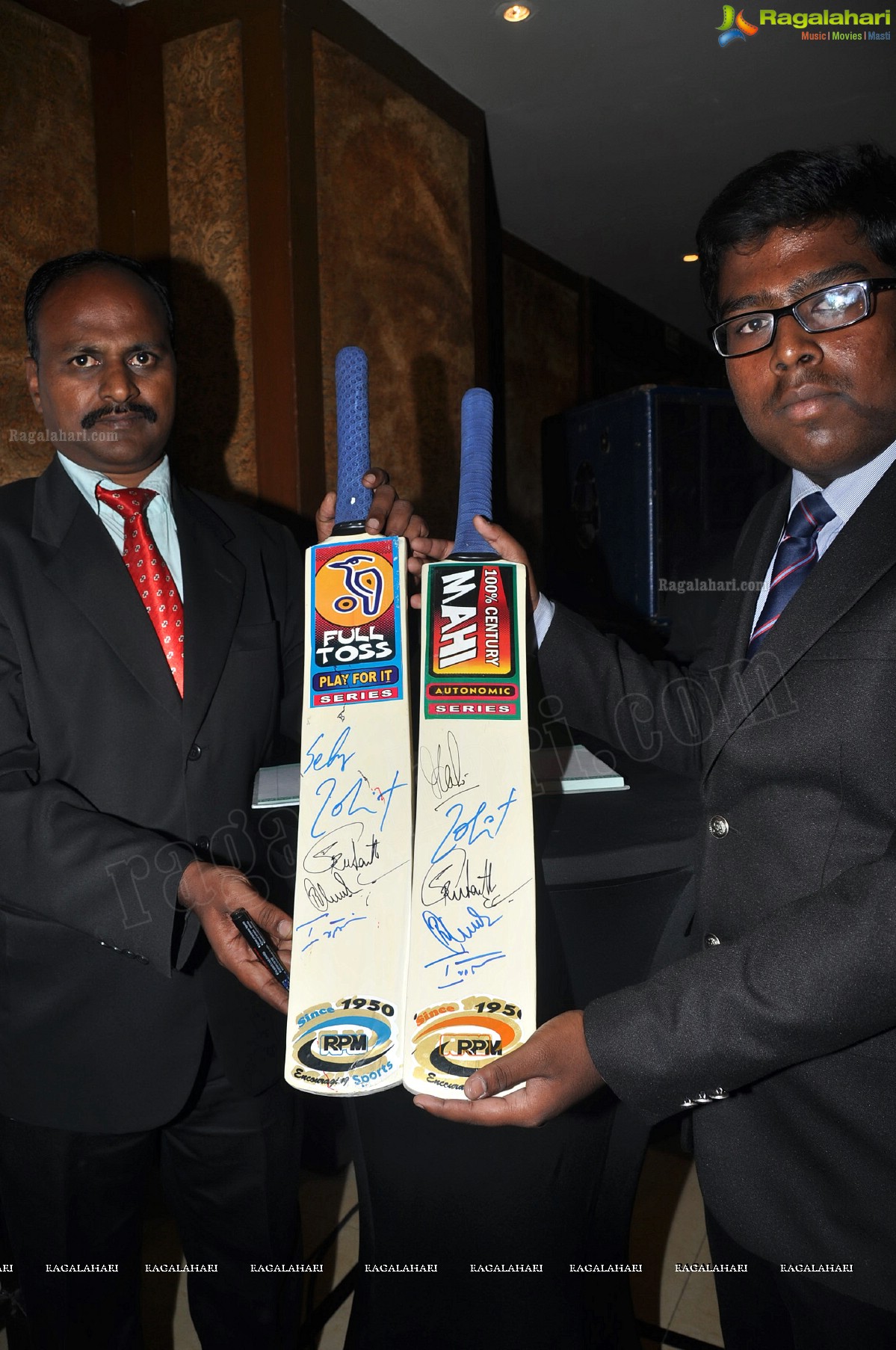 Suchirindia Infratech Pvt. Ltd. gifts plots of land to Indian Cricket Team