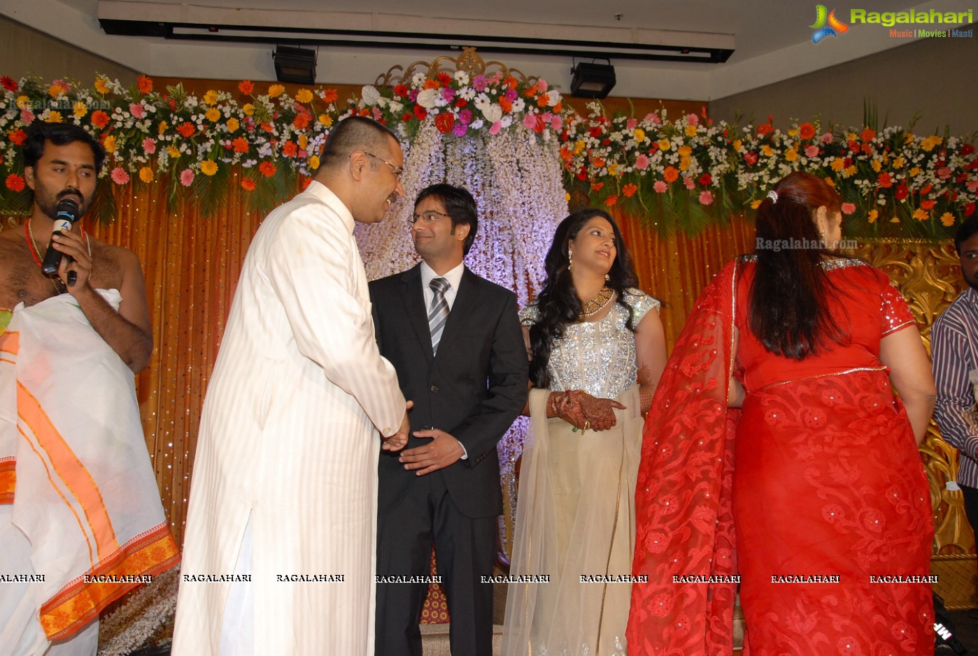 Subhashini’s Daughter Pooja Priyanka Wedding Reception