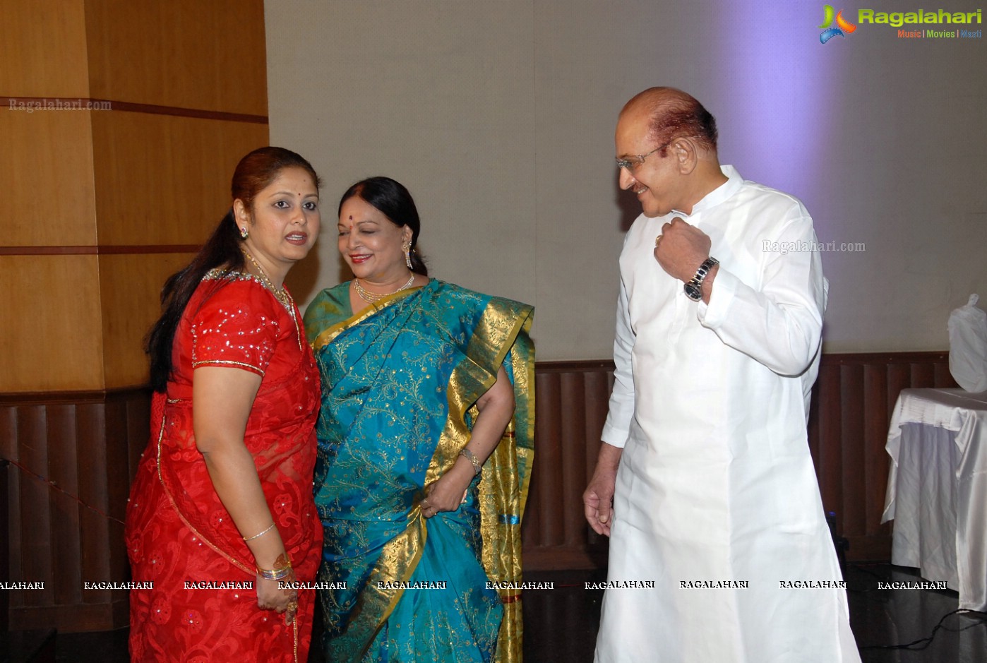 Subhashini’s Daughter Pooja Priyanka Wedding Reception