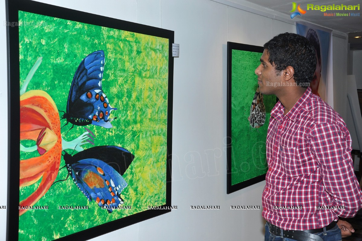 Dr. Snehalata Prasad Painting Exhibition at Muse Art Gallery