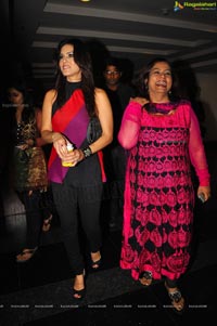 Sunny Leone promotes Akriti 2012 Exhibition/Sale, Hyderabad