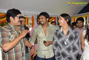 Navdeep Ritu Barmecha Vasul Raja Muhurat