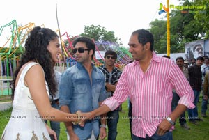 Navdeep Ritu Barmecha Vasul Raja Muhurat