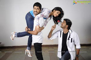 Nuvva Nena Shriya Sharwanand Photo Session