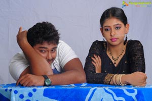 Tanish Niti Taylor Love Photos