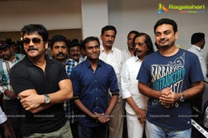 Adda Triple Platinum Disc Function Photos