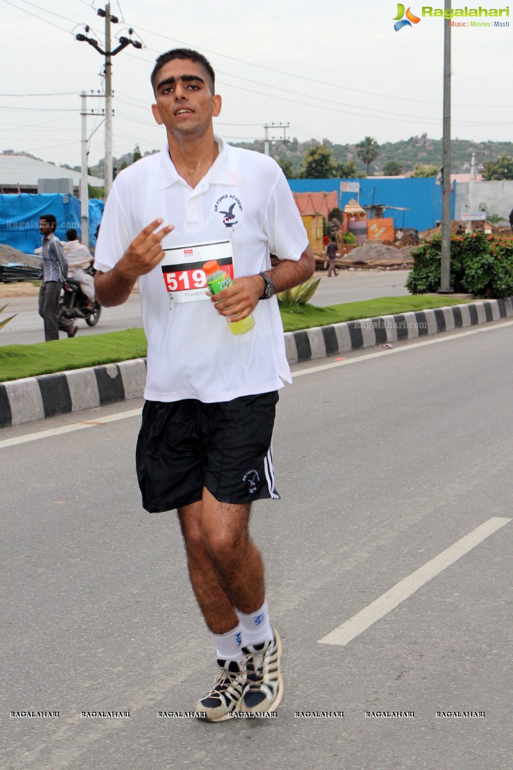 Airtel Hyderabad Marathon 2013