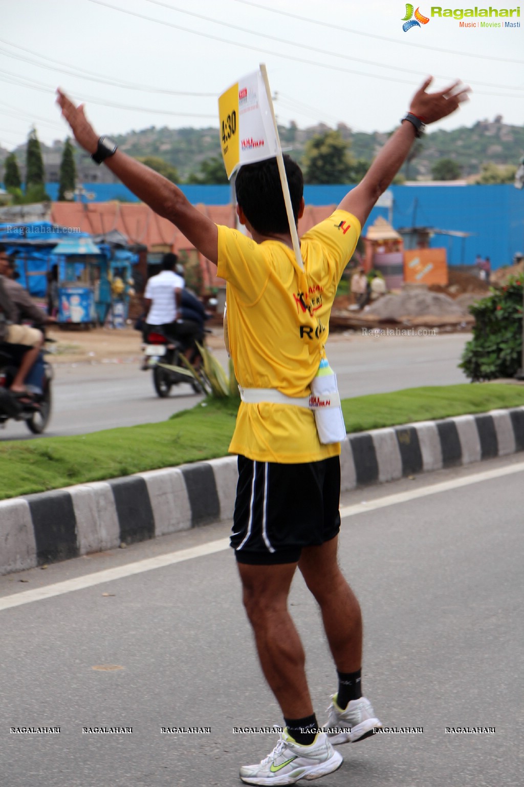 Airtel Hyderabad Marathon 2013