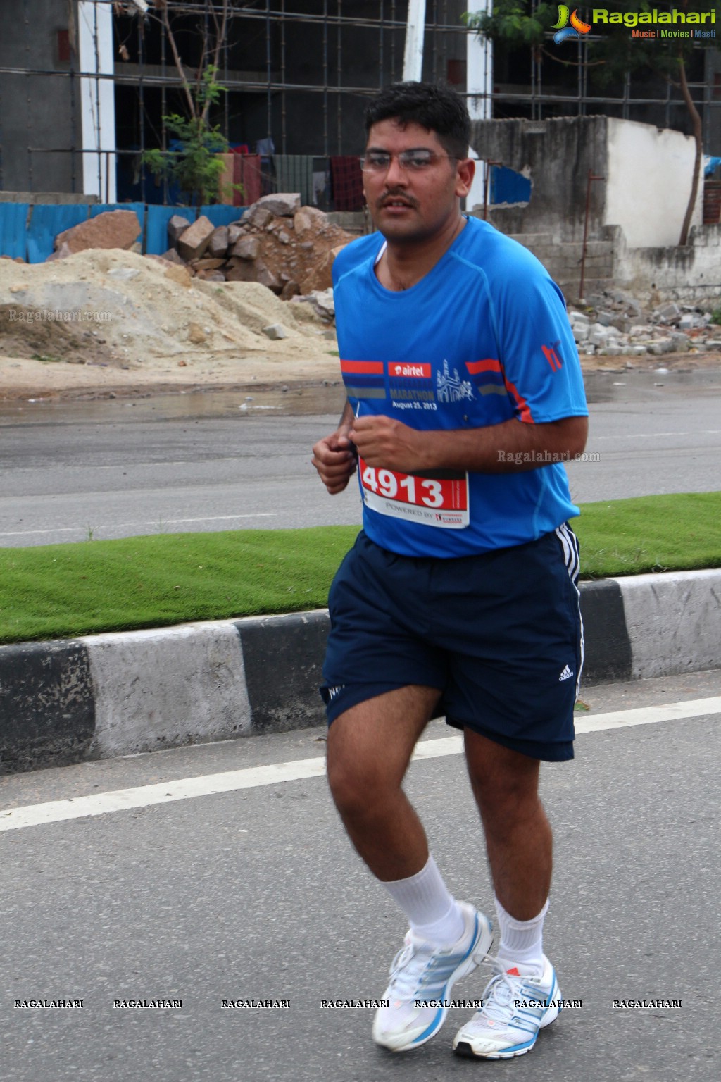 Airtel Hyderabad Marathon 2013