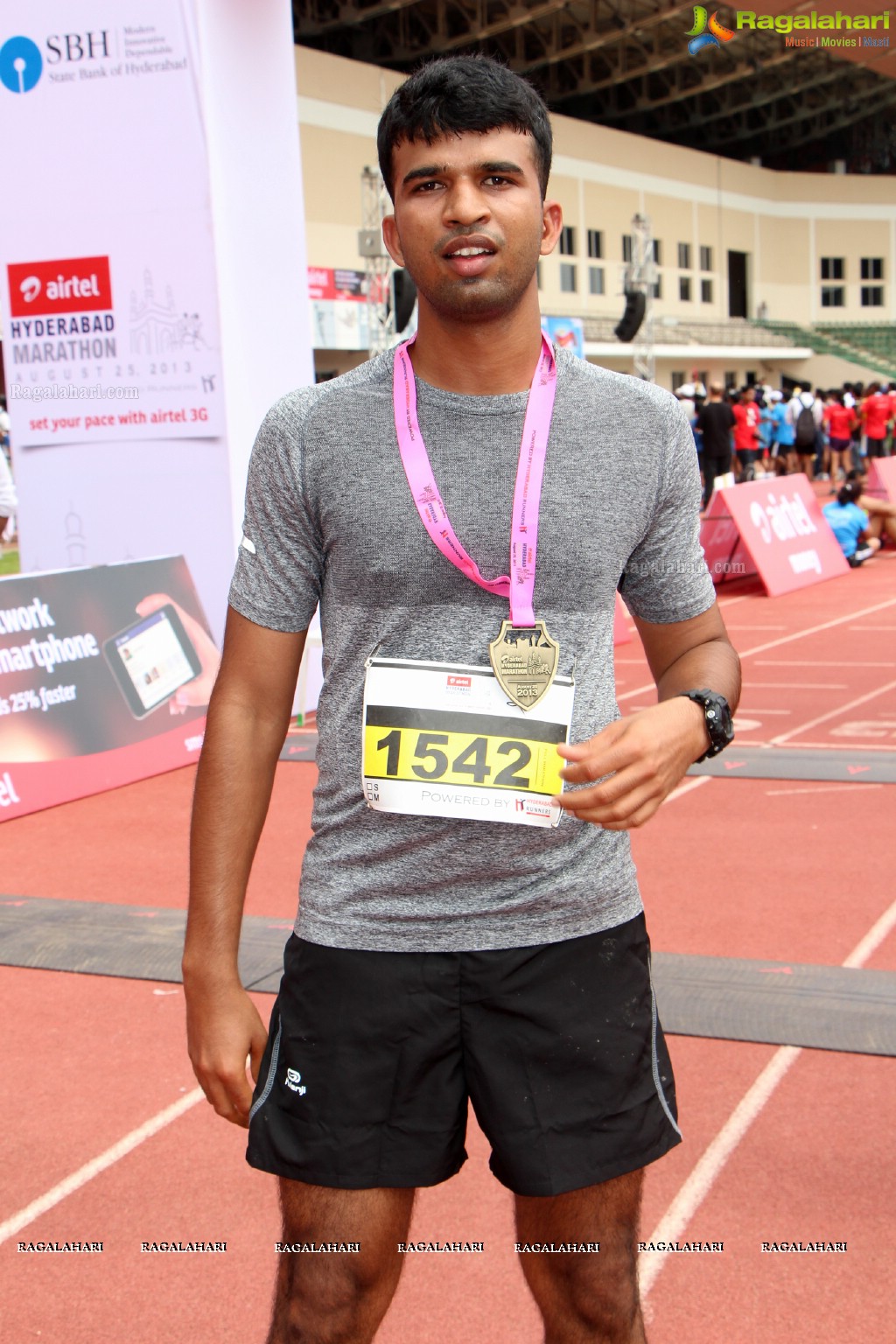 Airtel Hyderabad Marathon 2013