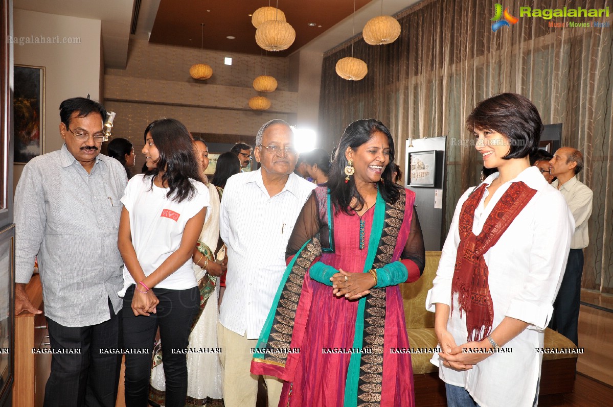 Amala ribbon cuts Aiyana Painting Exhibition at Radisson Blu Hyderabad