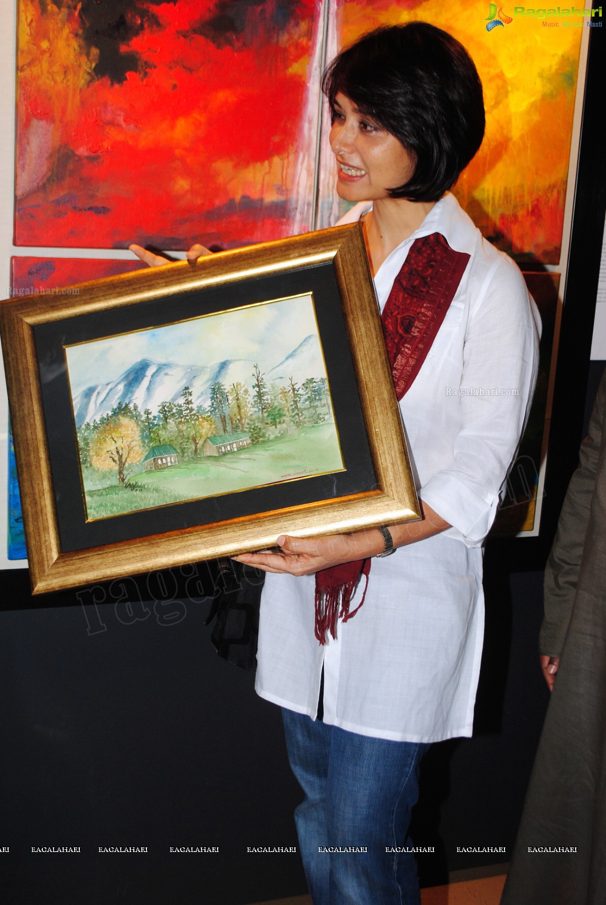 Amala ribbon cuts Aiyana Painting Exhibition at Radisson Blu Hyderabad