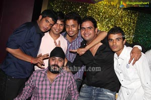 Akki Jain Birthday Party at Kismet