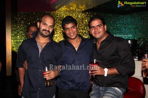 Akki Jain Birthday Party at Kismet