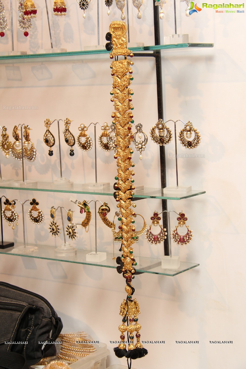 Sashi Nahata's Akritti Elite Exhibition & Sale at Taj Krishna, Hyderabad (Day 2)