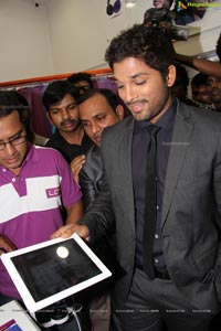 Allu Arjun Lot Mobiles Showroom Launch Photos