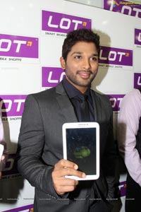 Allu Arjun Lot Mobiles Showroom Launch Photos