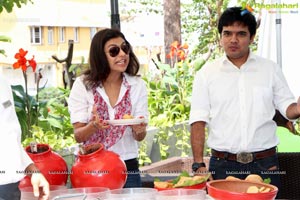 Aneet-Nainna & Ruchi-Chetan Sunday Brunch at Radisson Blu