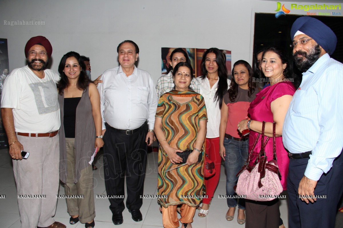 Phulkari presents Satyagrah in aid of Ashray Akriti Hostel at Tivoli, Hyderabad