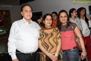 Satyagrah Special Screening by Ashu Gauri