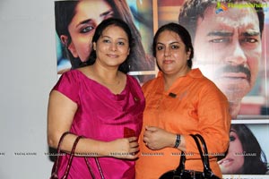 Satyagrah Special Screening by Ashu Gauri