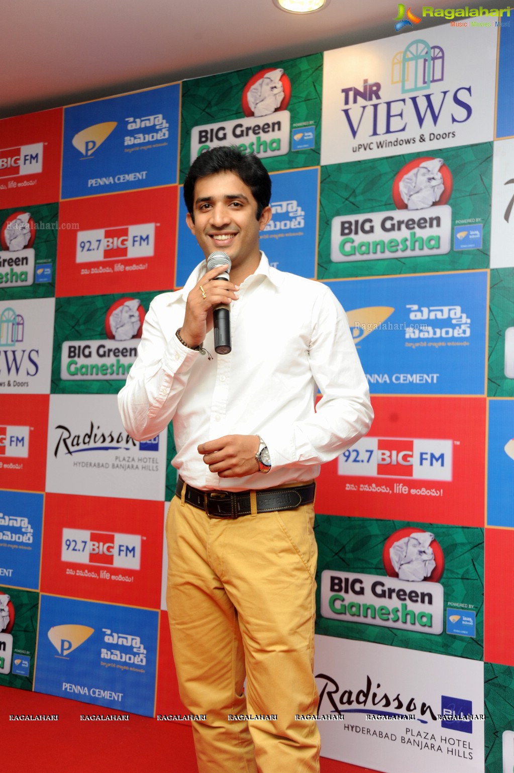 92.7 Big FM Hyderabad launches Big Green Ganesha 2013 at Radisson Blu Hotel, Hyderabad