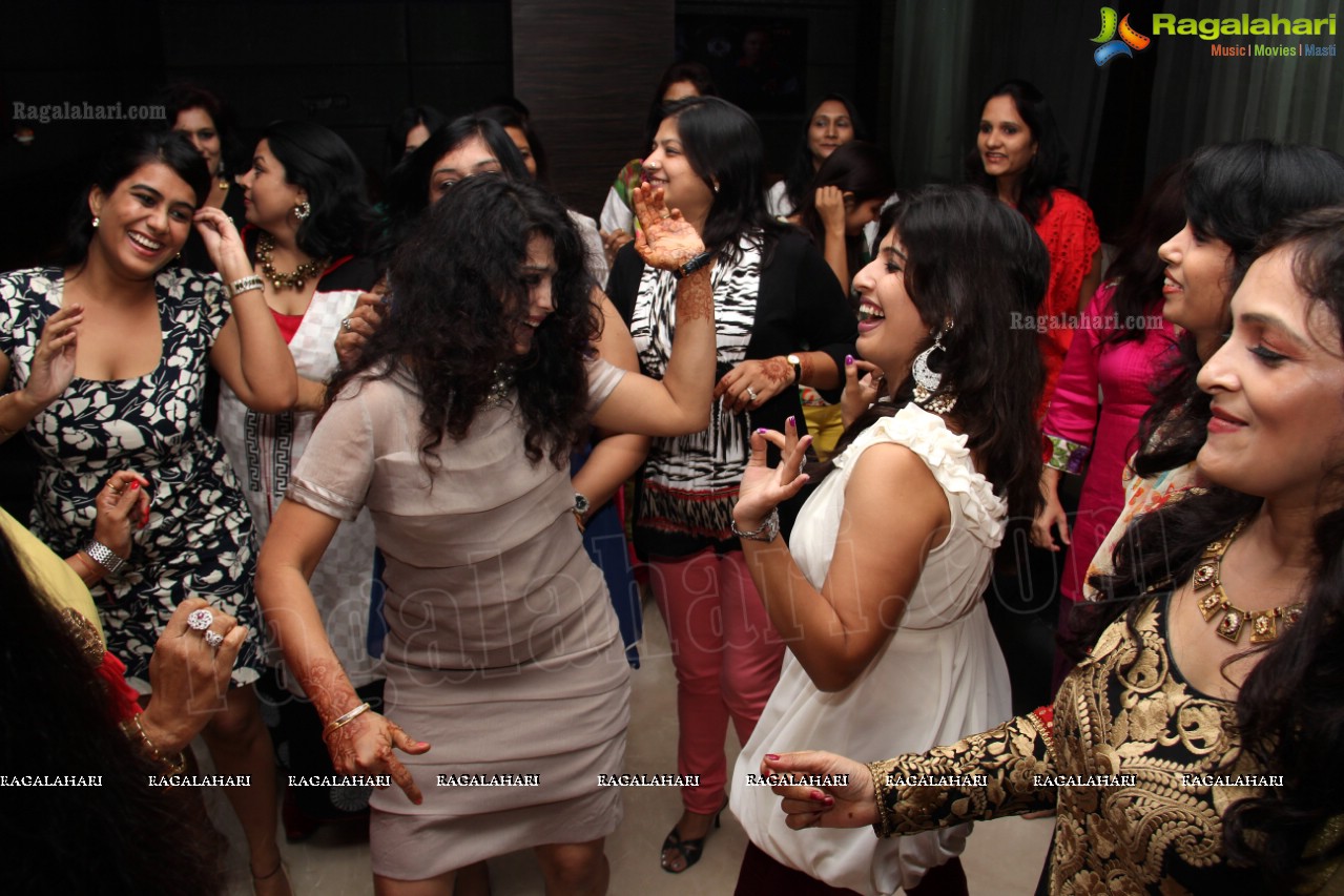 Bina Mehta's Birthday Party 2013 at Syn Asian Grill & Bar - Taj Deccan, Hyderabad