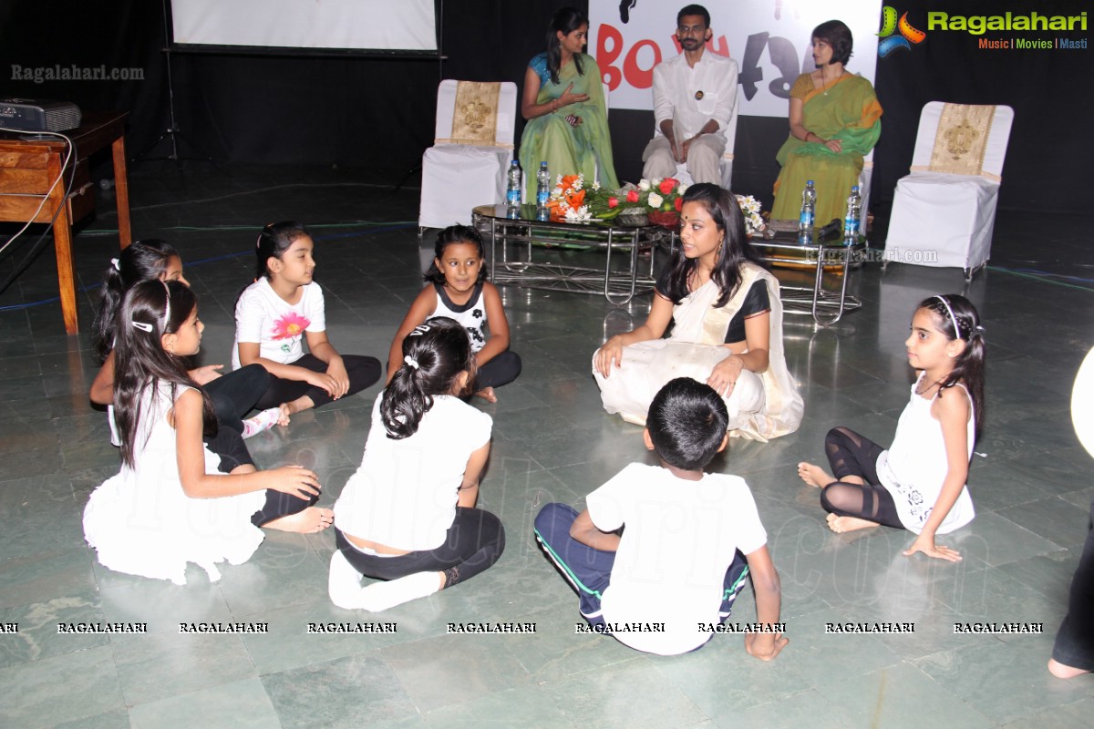 Amala Akkineni and Sekhar Kammula launches Body Talk in Hyderabad