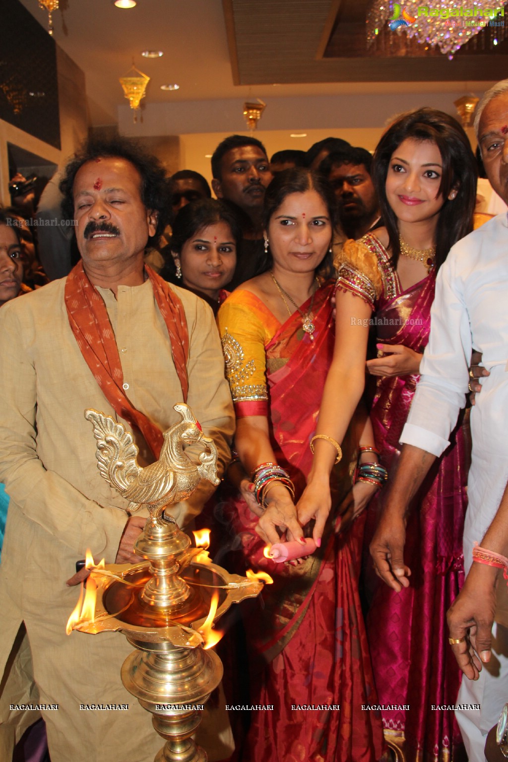 Kajal inaugurates Chennai Shopping Mall at AS Rao Nagar, Hyderabad