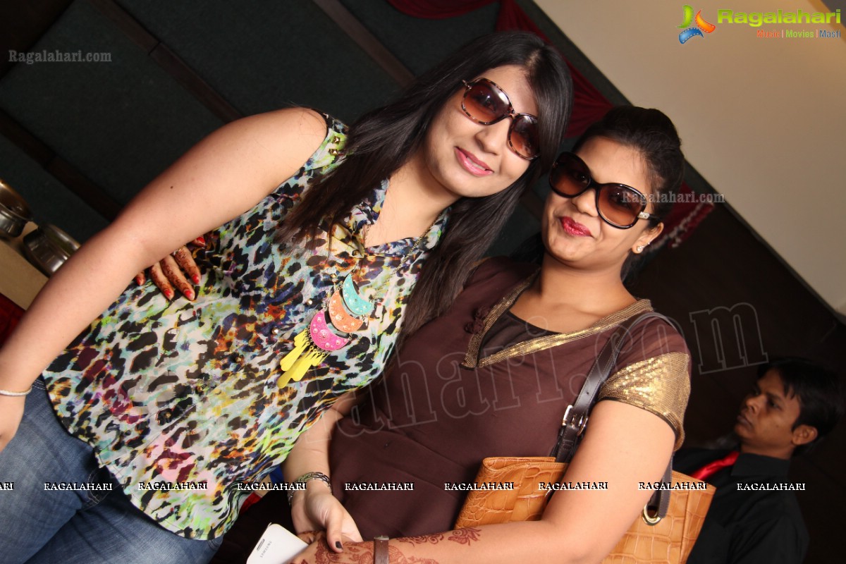 Gorgeous Girls Club Karaoke Event by Shikha and Sonia at Metro Hall, Hyderabad