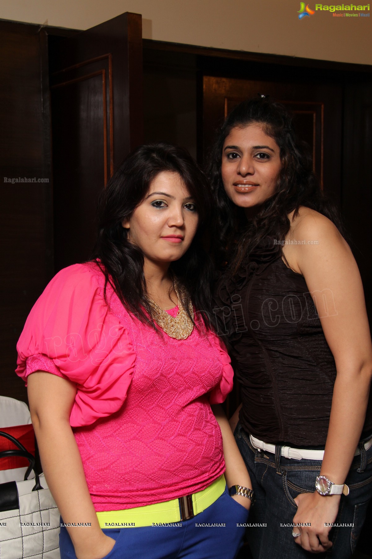 Gorgeous Girls Club Karaoke Event by Shikha and Sonia at Metro Hall, Hyderabad