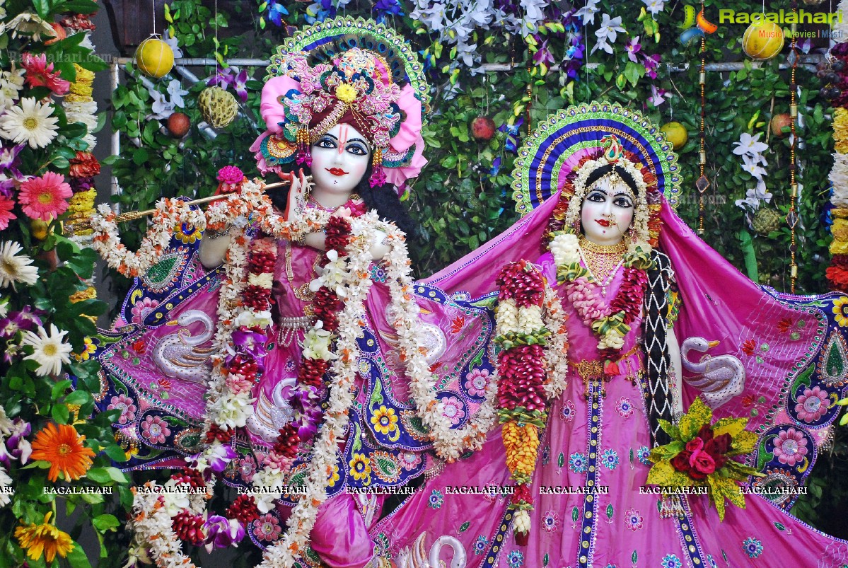 Vizag ISKCON Krishna Janmashtami Celebrations 2013