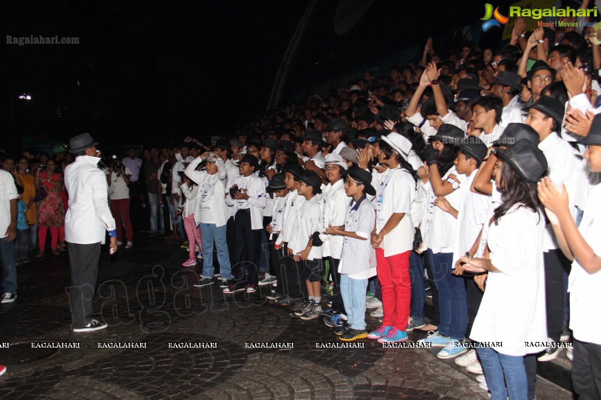 Tribute to MJ: Rams Step Up Dance Company's Flash Mob at Prasadz