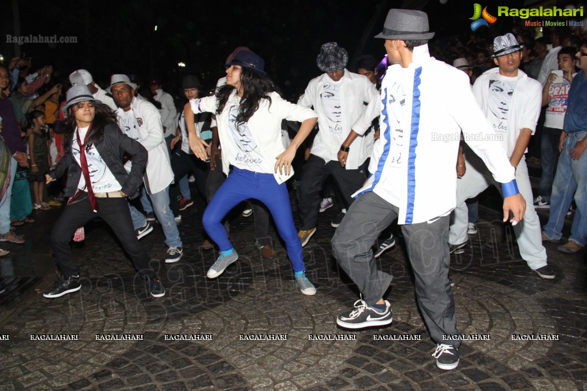 Tribute to MJ: Rams Step Up Dance Company's Flash Mob at Prasadz