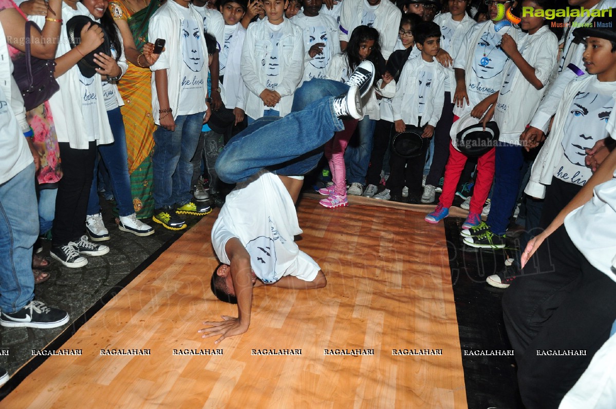 Tribute to MJ: Rams Step Up Dance Company's Flash Mob at Prasadz