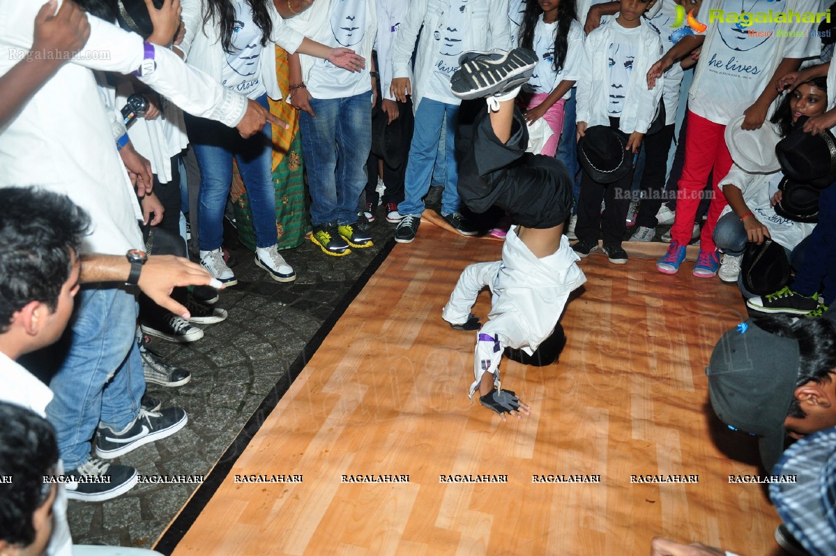 Tribute to MJ: Rams Step Up Dance Company's Flash Mob at Prasadz