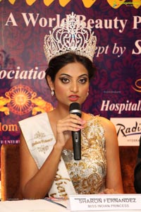 Miss Universal Princess 2013 Curtain Raiser