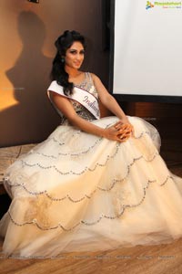 Miss Universal Princess 2013 Curtain Raiser