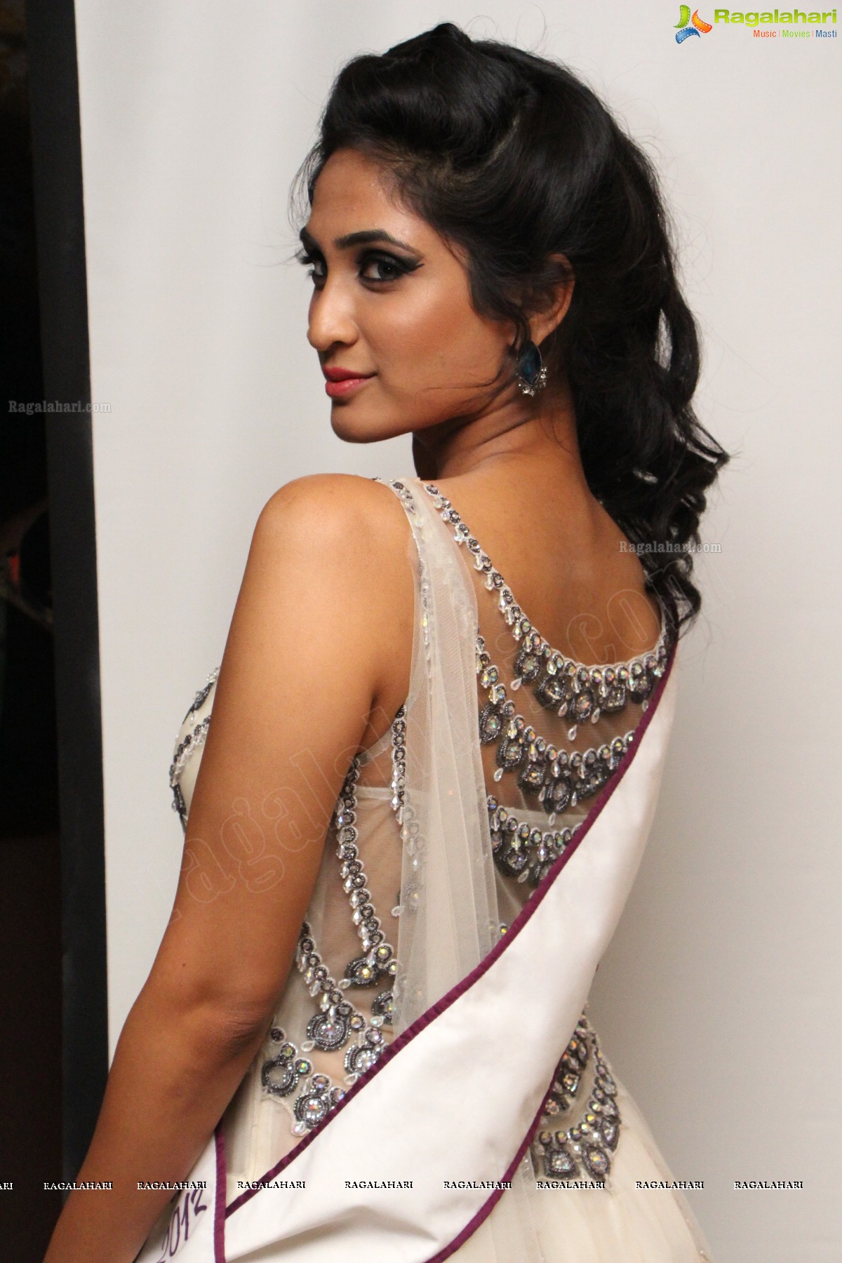 Miss Universal Princess 2013 Curtain Raiser