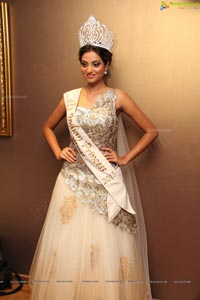 Miss Universal Princess 2013 Curtain Raiser