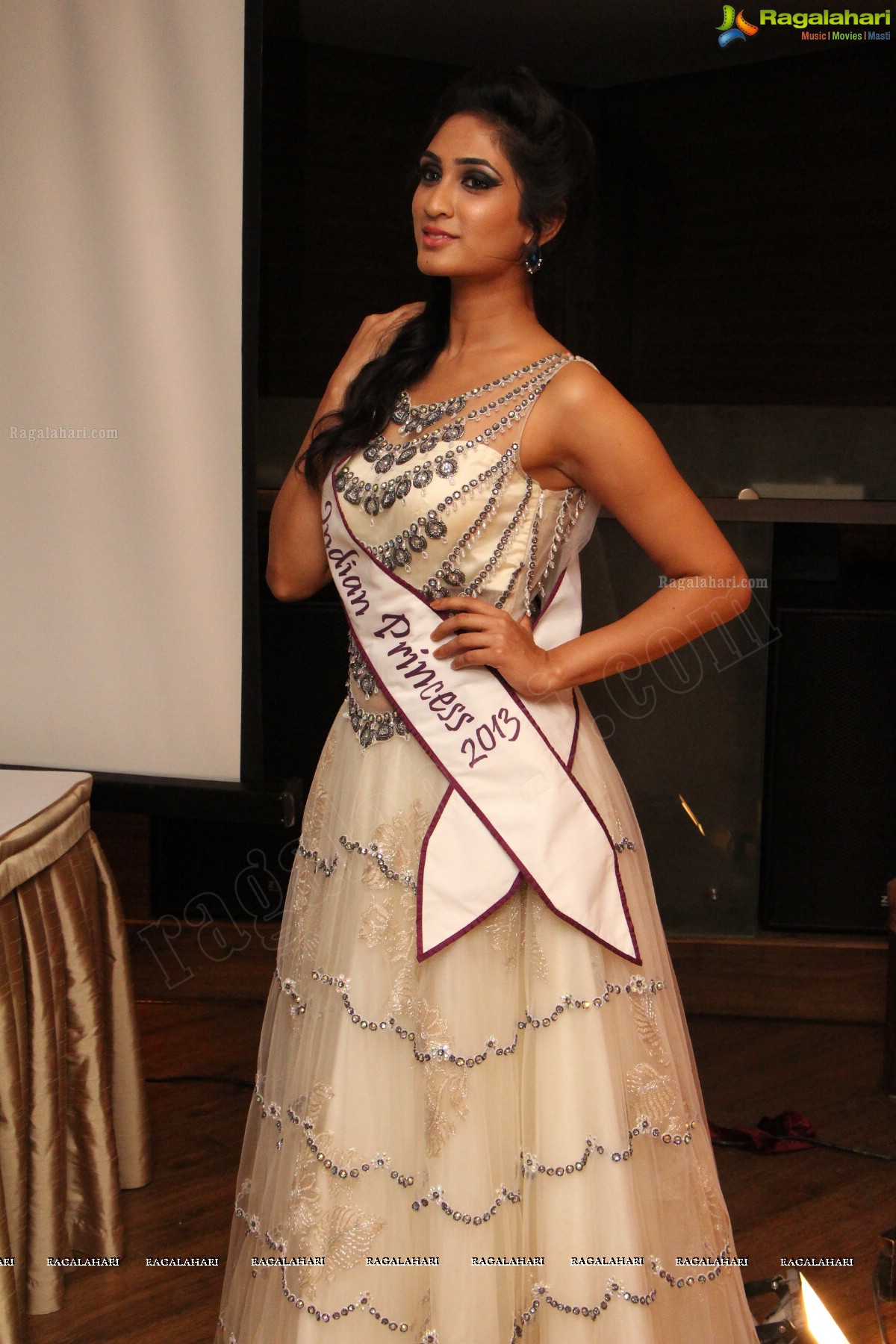 Miss Universal Princess 2013 Curtain Raiser