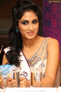 Miss Universal Princess 2013 Curtain Raiser