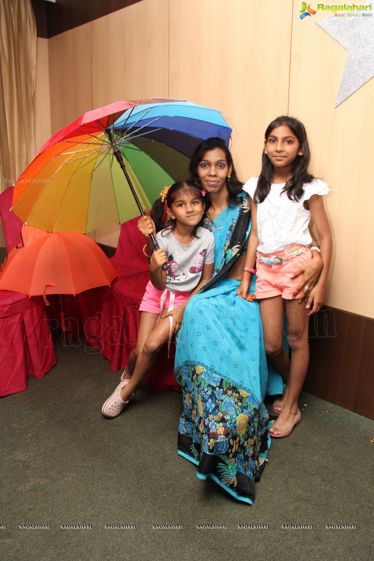 Monsoon Theme by Mom Kiddos Club, Hyderabad | Hosts: Neha and Anita