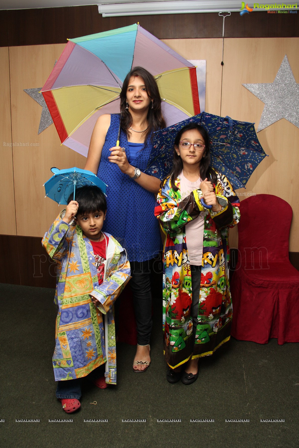 Monsoon Theme by Mom Kiddos Club, Hyderabad | Hosts: Neha and Anita
