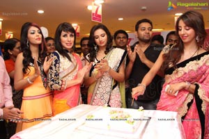 Neeru's 7th Anniversary Celebrations