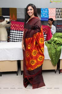 Ritu Varma inaugurates Pochampally IKAT Mela