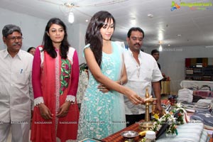 Ritu Varma inaugurates Pochampally IKAT Mela