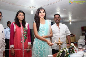 Ritu Varma inaugurates Pochampally IKAT Mela