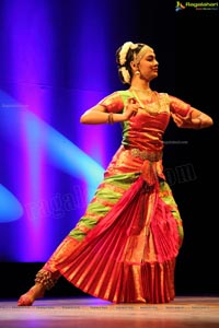 Kuchipudi Rangapravesam performance by Sahithi Reddy