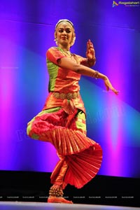 Kuchipudi Rangapravesam performance by Sahithi Reddy